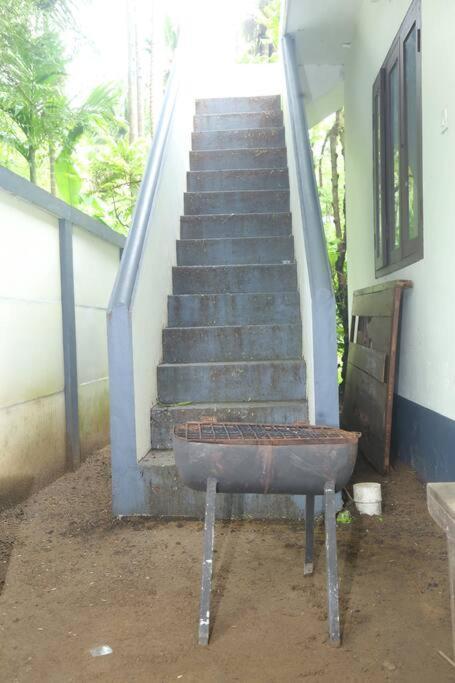Forestay -3 Bhk Villa Kochi Pallipuram エクステリア 写真